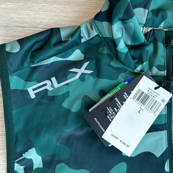 Camo Water-Repellent Packable Vest
RLX men’s large - Picture 3 of 6